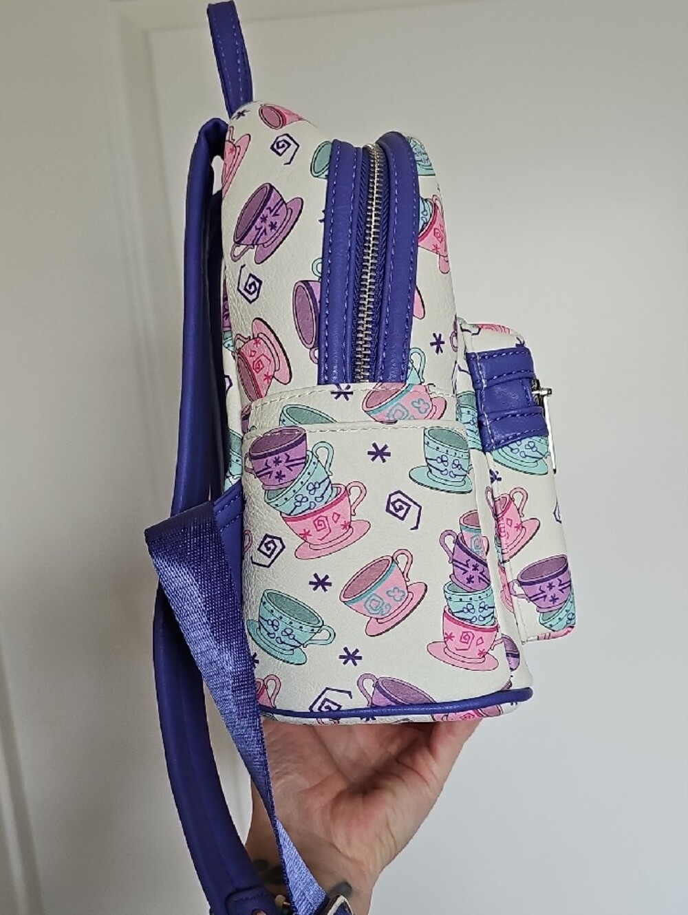 Disney Loungefly Mini Backpack Alice In Wonderland Mad Tea Party Rare - Picture 5 of 10